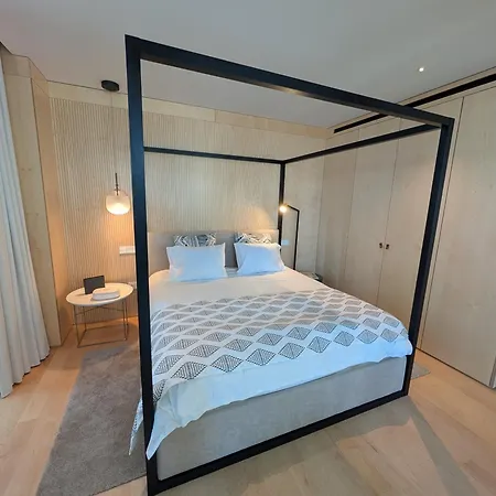 Savoy Loft - Style And Sophistication Apartment *